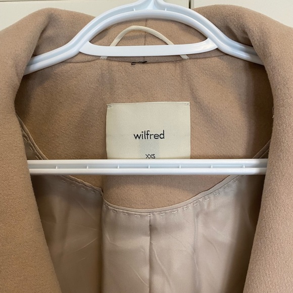 SOLD Aritzia Wilfred Cocoon Coat - Picture 3 of 7
